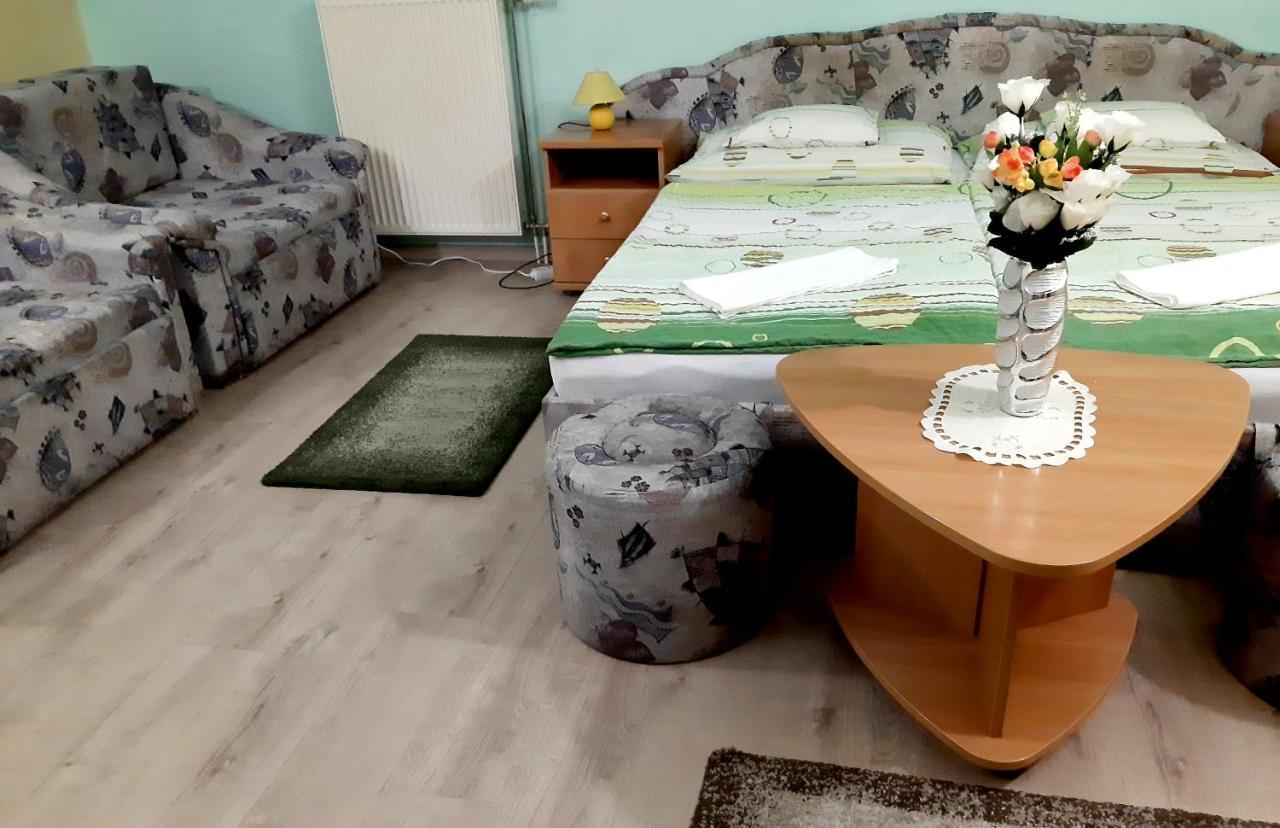 Panorama Szallas Miskolc Eksteriør bilde