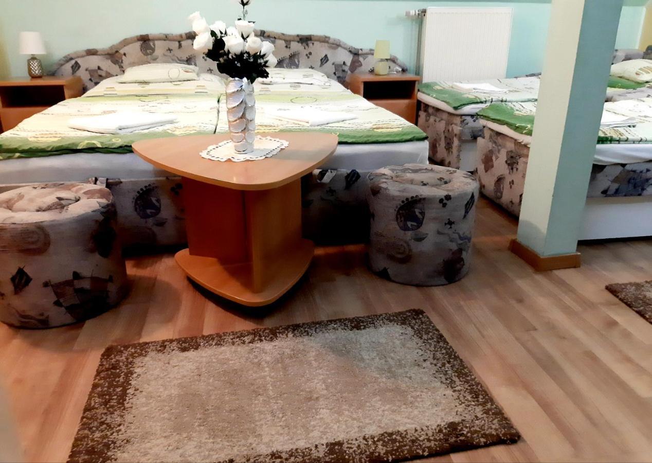 Panorama Szallas Miskolc Eksteriør bilde