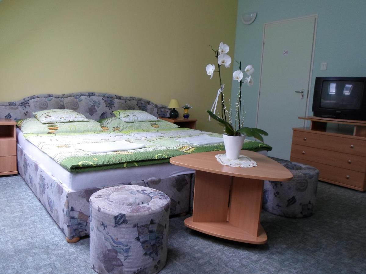 Panorama Szallas Miskolc Eksteriør bilde