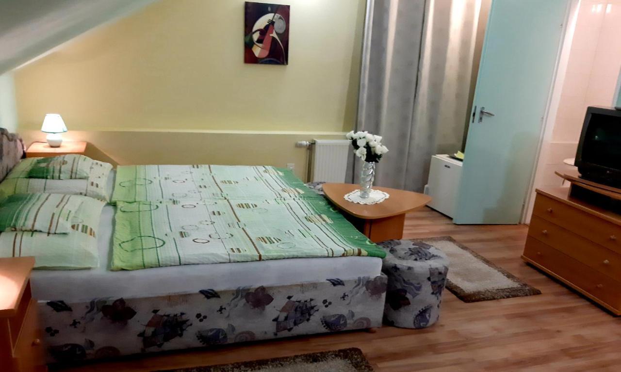 Panorama Szallas Miskolc Eksteriør bilde